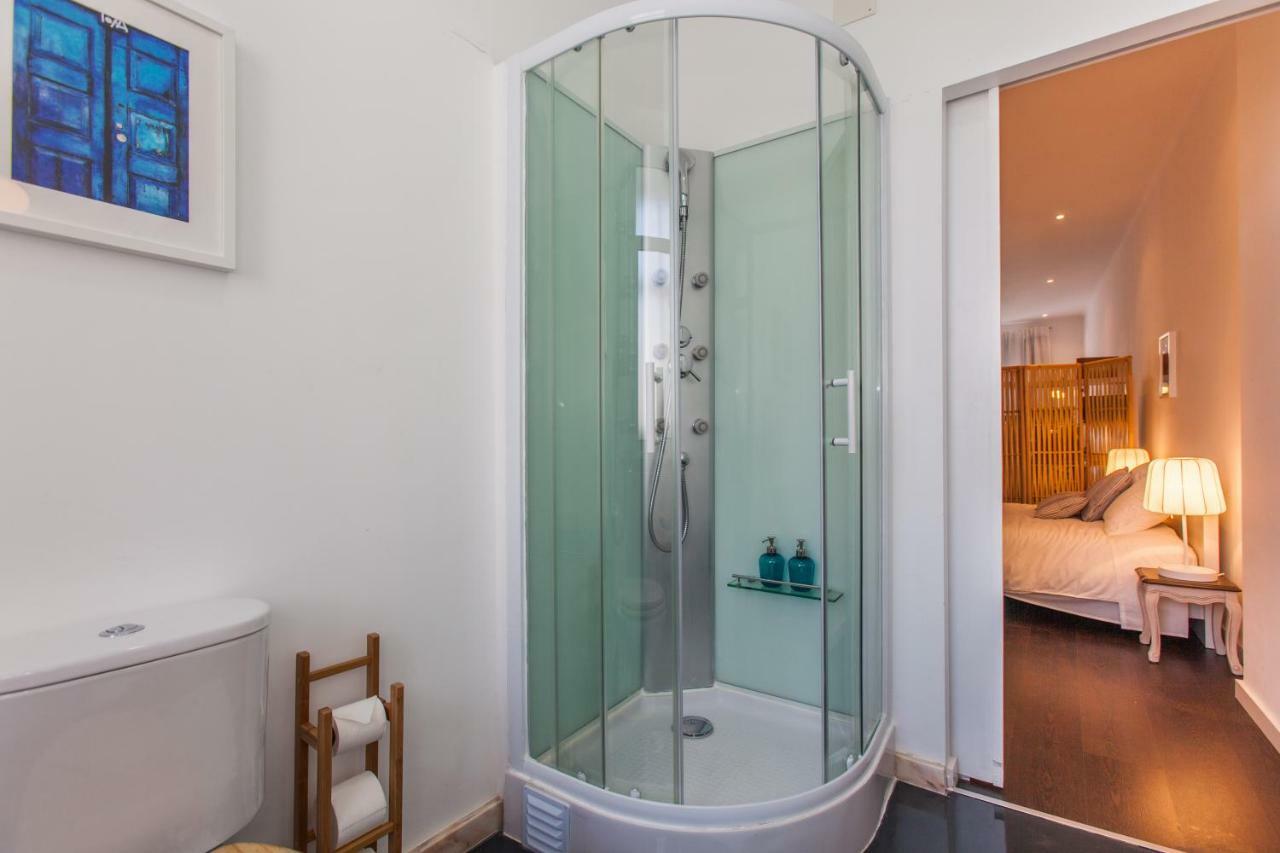 Typical Light Filled Graca Apt W Ac, By Timecooler Lisboa Exteriör bild