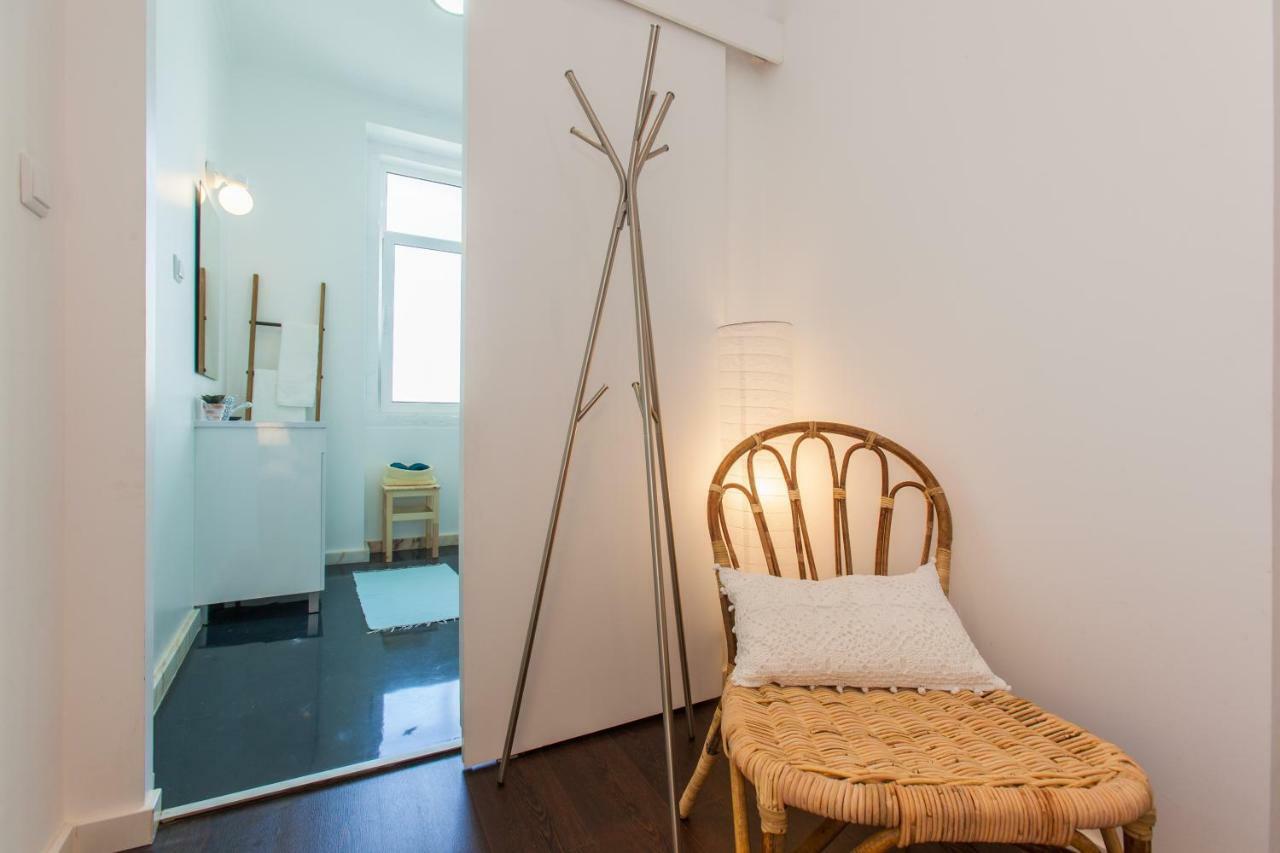 Typical Light Filled Graca Apt W Ac, By Timecooler Lisboa Exteriör bild